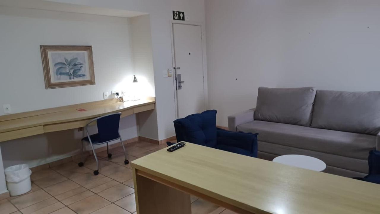 Flat Completo No Centro De Araxa - 901 Lejlighed Eksteriør billede